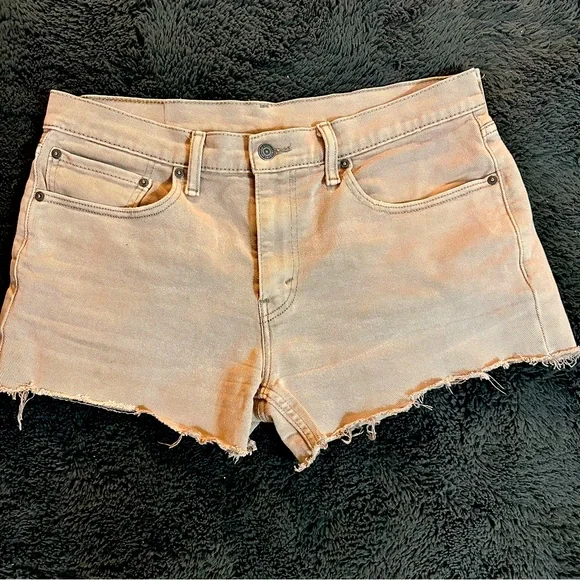 Levi shorts - Picture 2 of 6